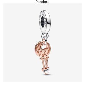 Pandora Two-tone key & Sliding Heart Dangle Charm